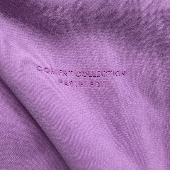 COMFRT ZIP UP - Picture 2 of 4